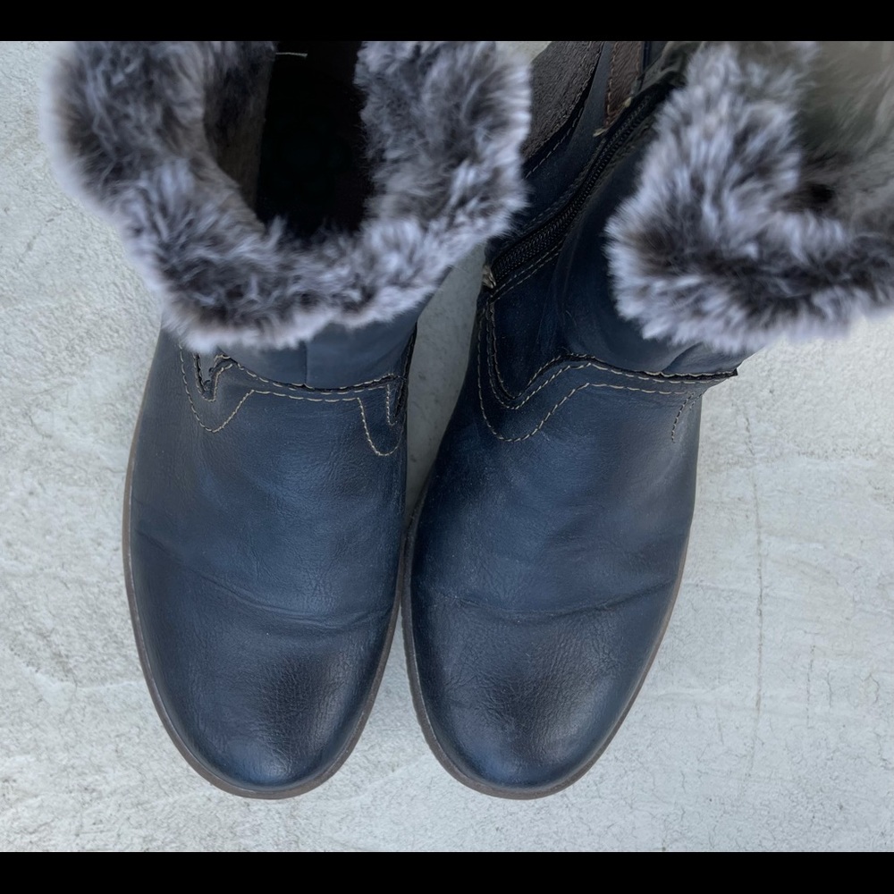 Spring Step : Comfort With Every Step - Picture 3 of 4